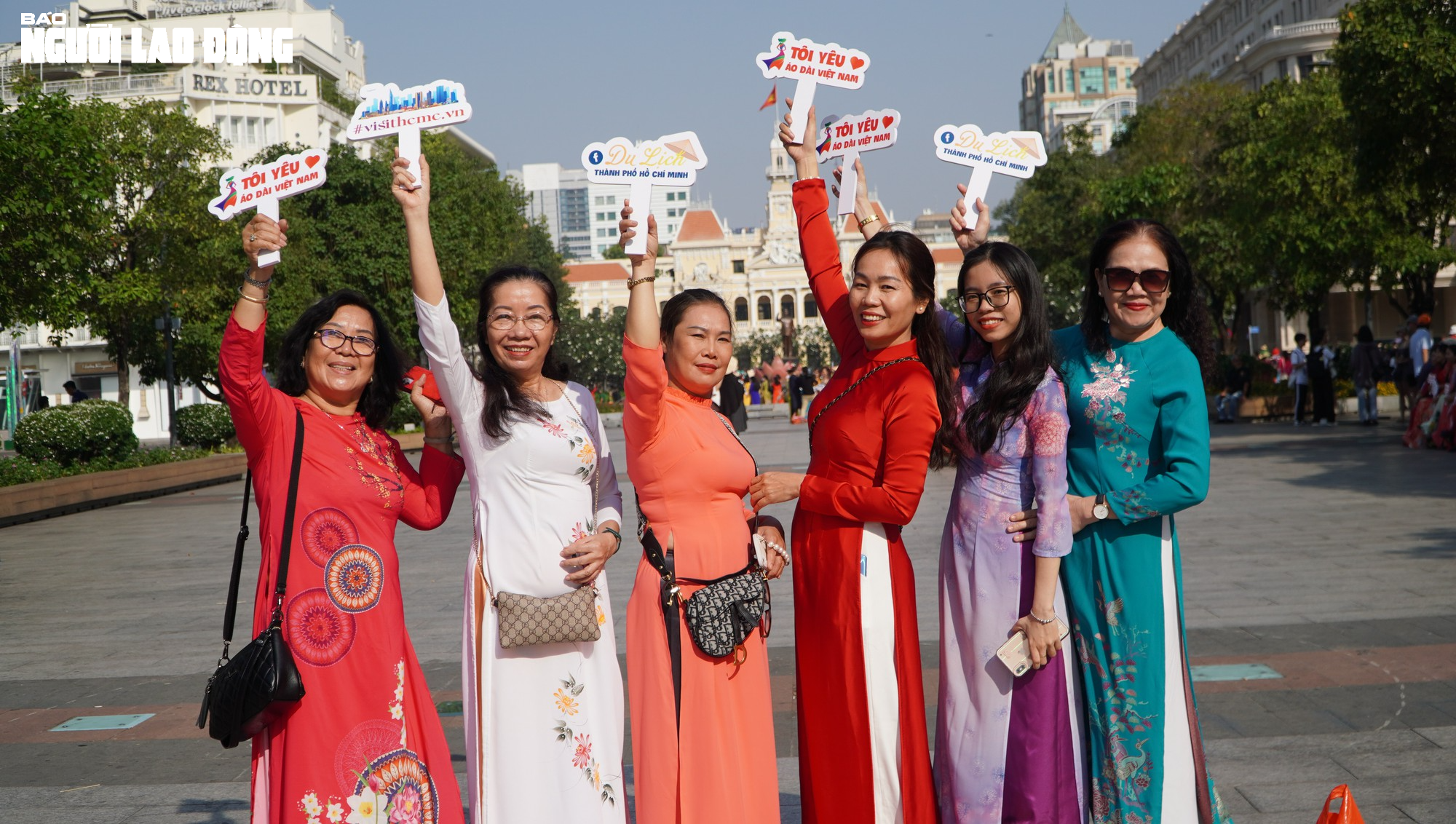 More than 3,000 people perform Ao Dai on the streets of Ho Chi Minh City - Photo 10.