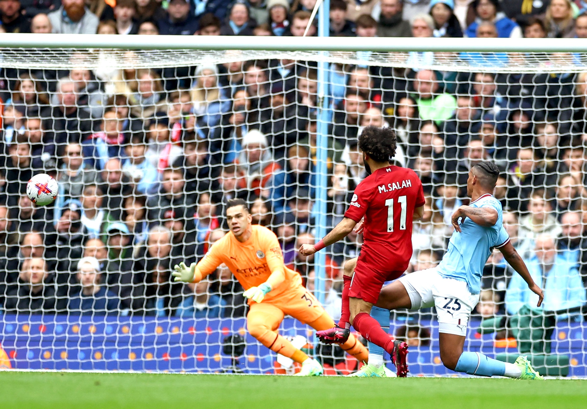 Ngược dòng mãn nhãn, Man City đại phá Liverpool 4-1 tại Etihad - Ảnh 2.