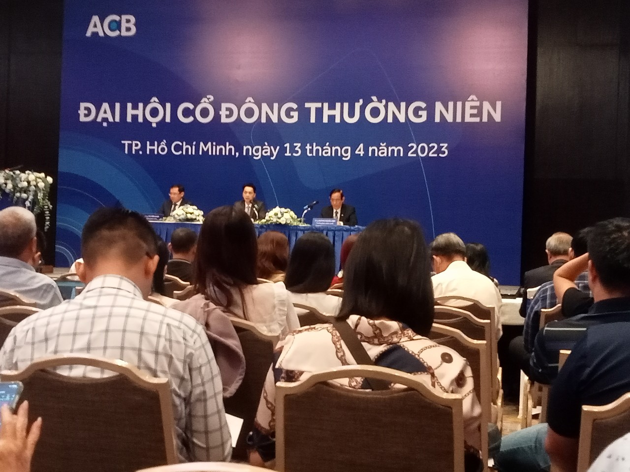 Hội đồng quản trị ACB tăng thêm 2 thành viên - Ảnh 1.