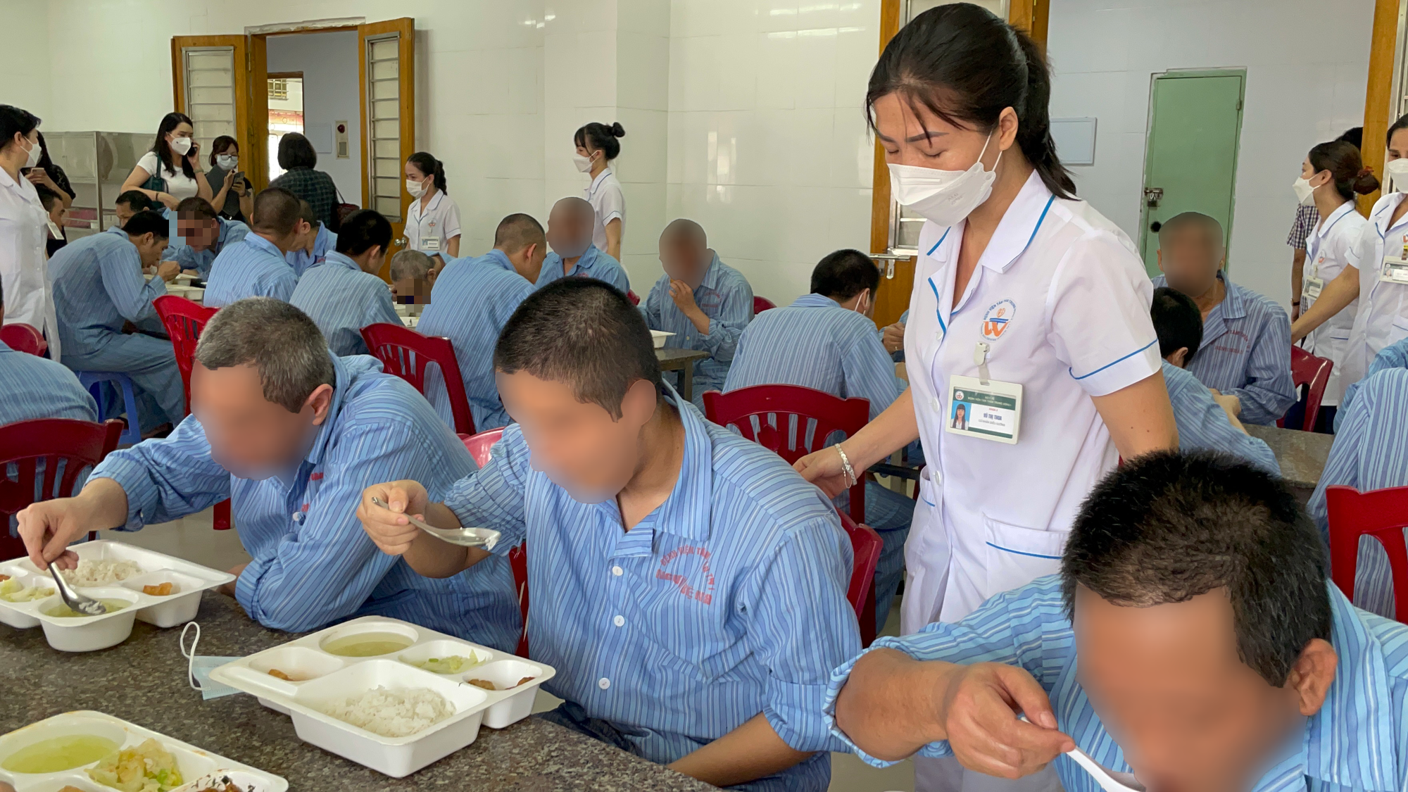 H&eacute; lộ chuyện &iacute;t kể trong Bệnh viện T&acirc;m thần Trung ương I- Ảnh 8.