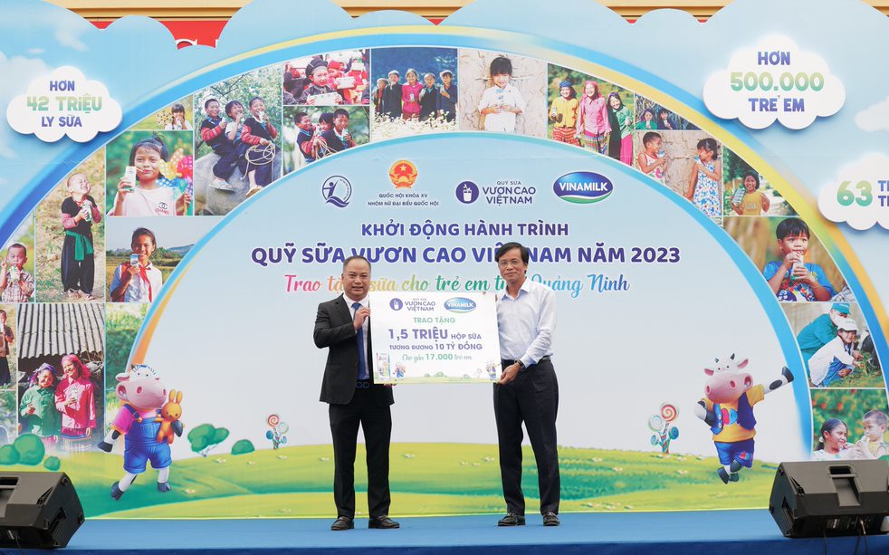 Vinamilk và Quỹ sữa vươn cao Việt Nam khởi động hành trình năm thứ 16 - Ảnh 1.