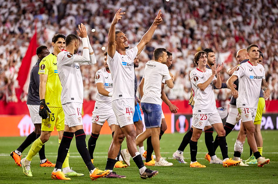 Man United thua tan tác, Sevilla đoạt vé bán kết Europa League - Ảnh 7.