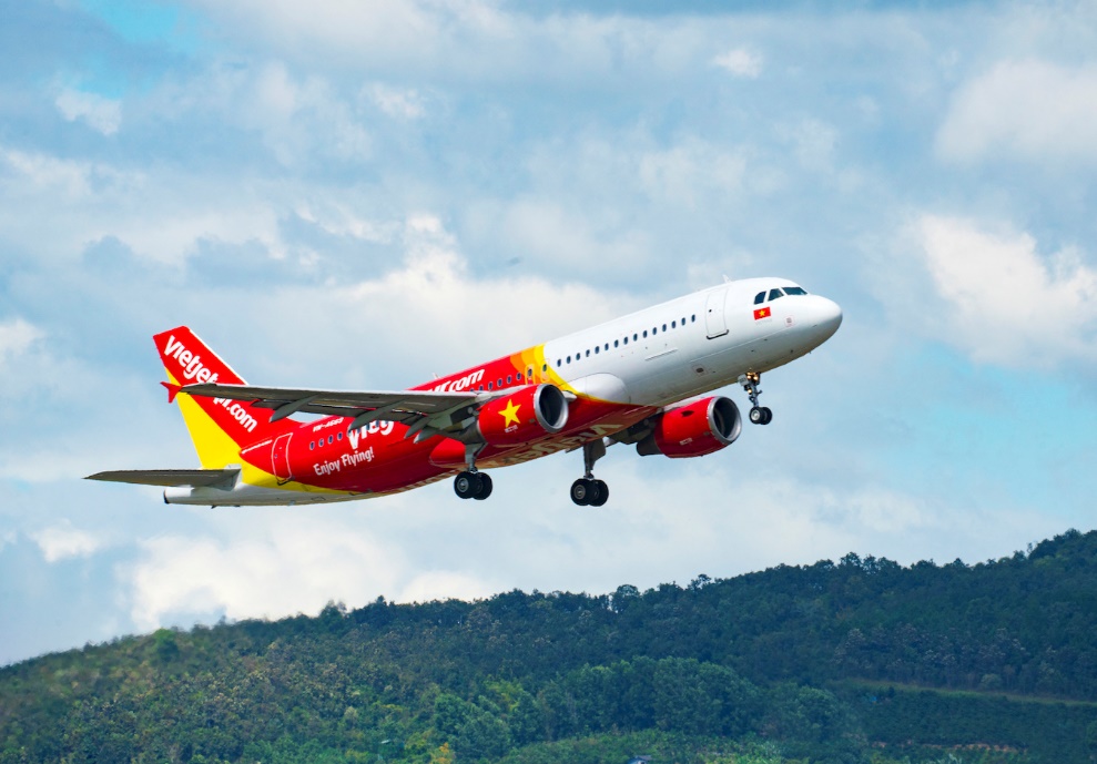 Chơi lễ lớn cùng Vietjet thôi! - Ảnh 1.
