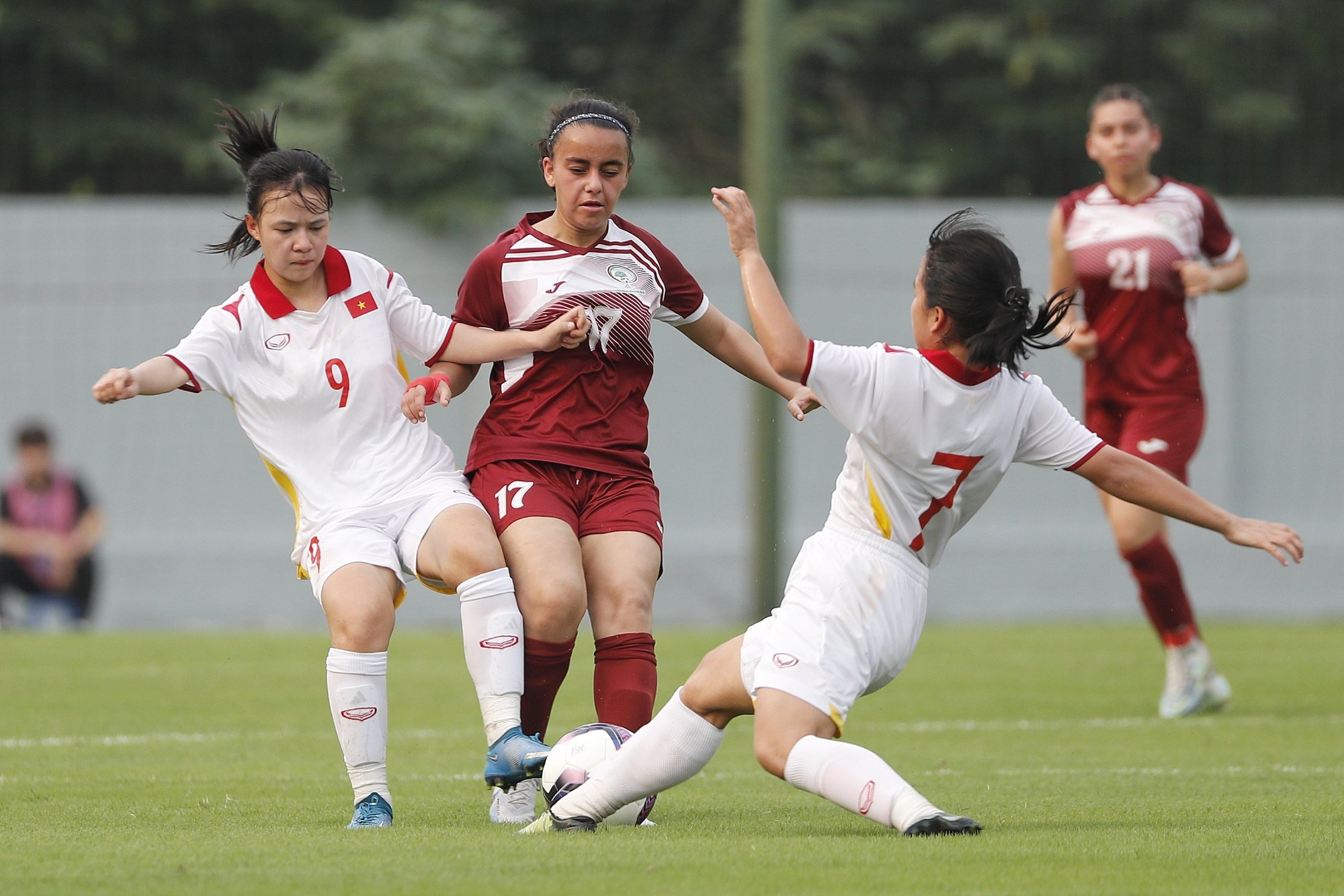 U17 nữ Asian Cup 2023: Tuyển Việt Nam thắng đậm Palestine ngày ra quân  - Ảnh 1.