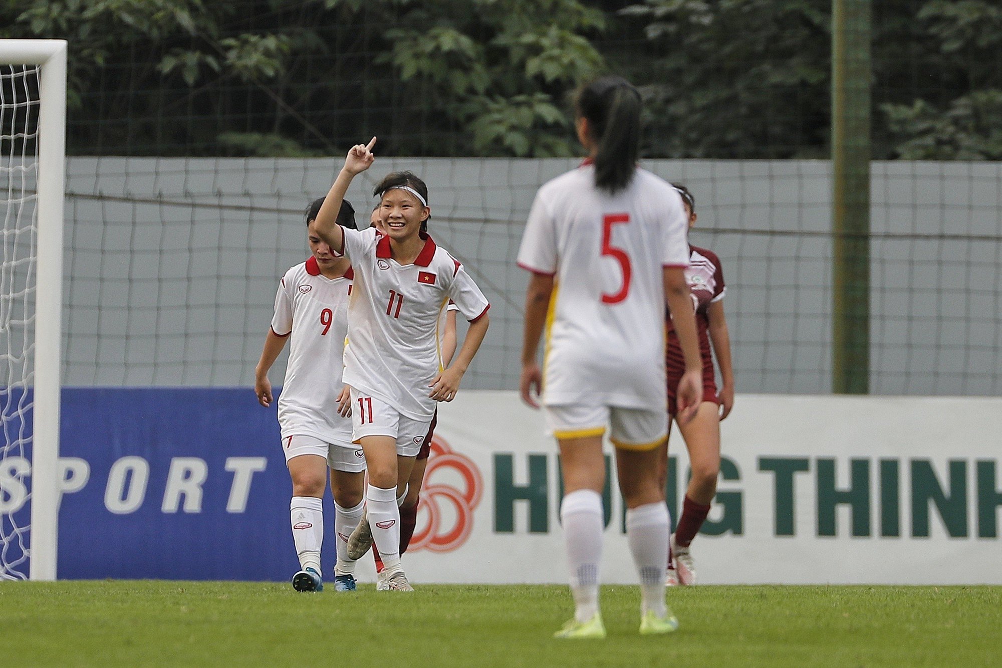 U17 nữ Asian Cup 2023: Tuyển Việt Nam thắng đậm Palestine ngày ra quân  - Ảnh 4.