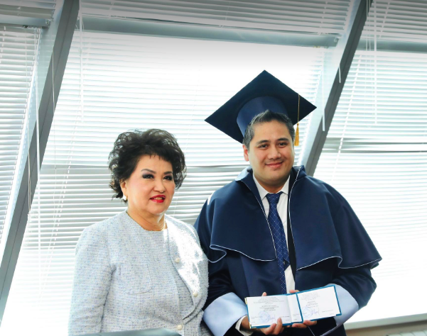 NSƯT Bùi Công Duy làm Giáo sư danh dự Trường ĐH Nghệ thuật Quốc gia Kazakhstan - Ảnh 1.