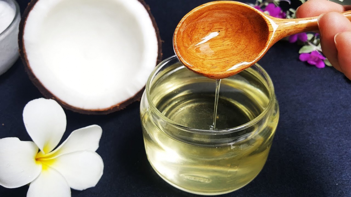 Alasan untuk mencuci muka dengan air kelapa di musim panas - Foto 4. Lý do nên rửa mặt bằng nước dừa vào mùa hè - Ảnh 4.