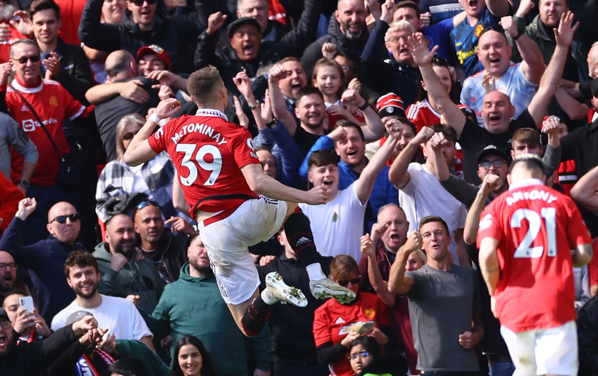 Người nhện Pickford trổ tài, Everton vẫn thua trắng Man United - Ảnh 3.