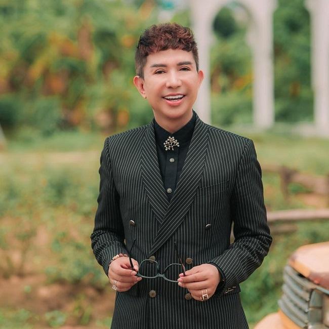 Ca sĩ Long Nhật làm giám khảo Dạ Khúc Xưa và Nay 2023 - Ảnh 1. Ca sĩ Long Nhật làm giám khảo Dạ Khúc Xưa và Nay 2023 - Ảnh 1.