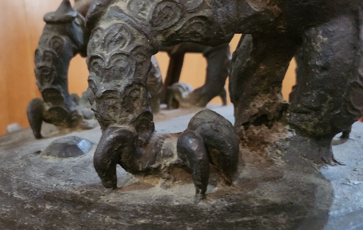 Cổ vật hơn 300 năm tuổi độc đáo ở xứ Thanh - Ảnh 10.