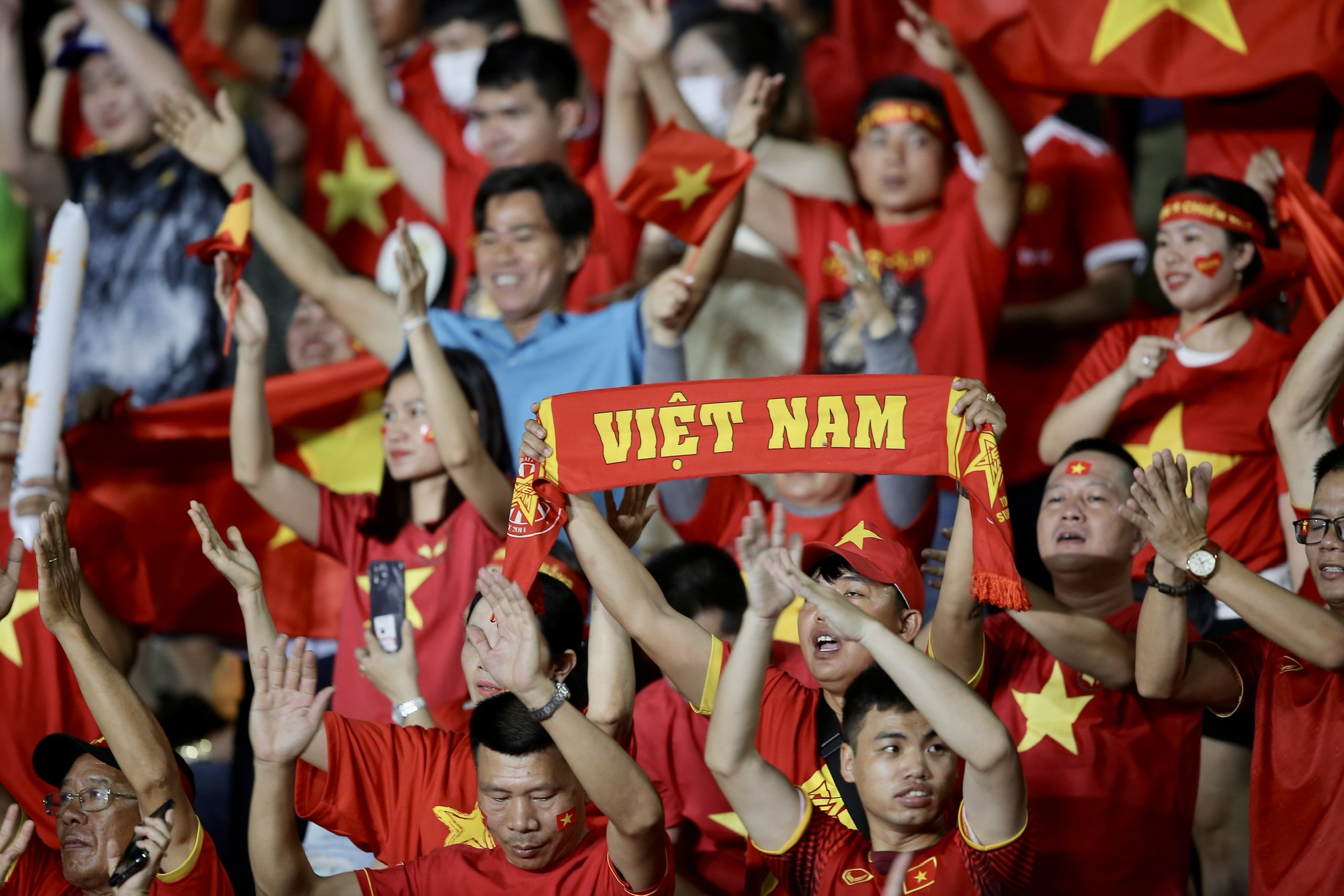 90 phút gặt vàng lịch sử của đội tuyển bóng đá nữ Việt Nam - Ảnh 4.