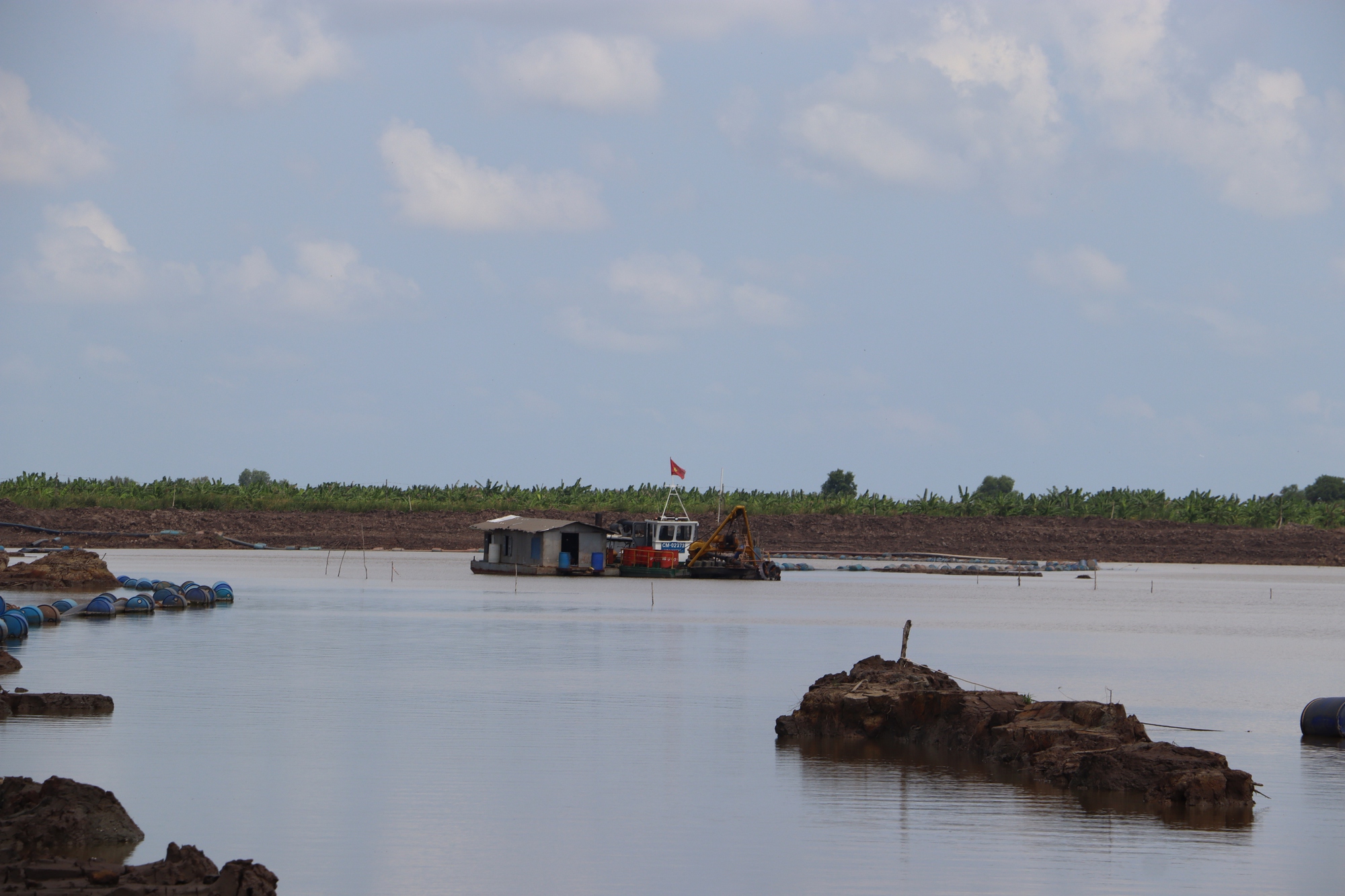 CLIP: Cận cảnh công trình hồ chứa nước ngọt khủng nhất Cà Mau - Ảnh 8.