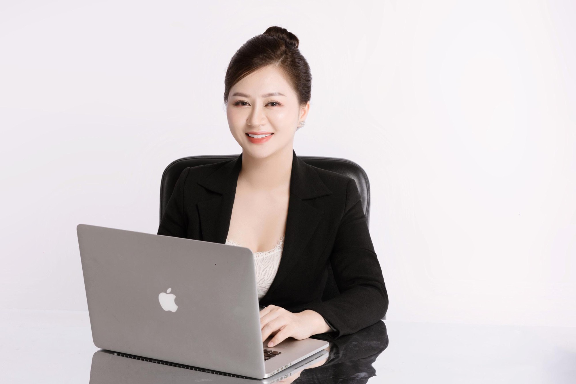 Vaparo اور ویتنام میں معروف کاسمیٹک برانڈ بننے کا ہدف - تصویر 4۔ Vaparo và mục tiêu trở thành thương hiệu mỹ phẩm hàng đầu tại Việt Nam - Ảnh 4.