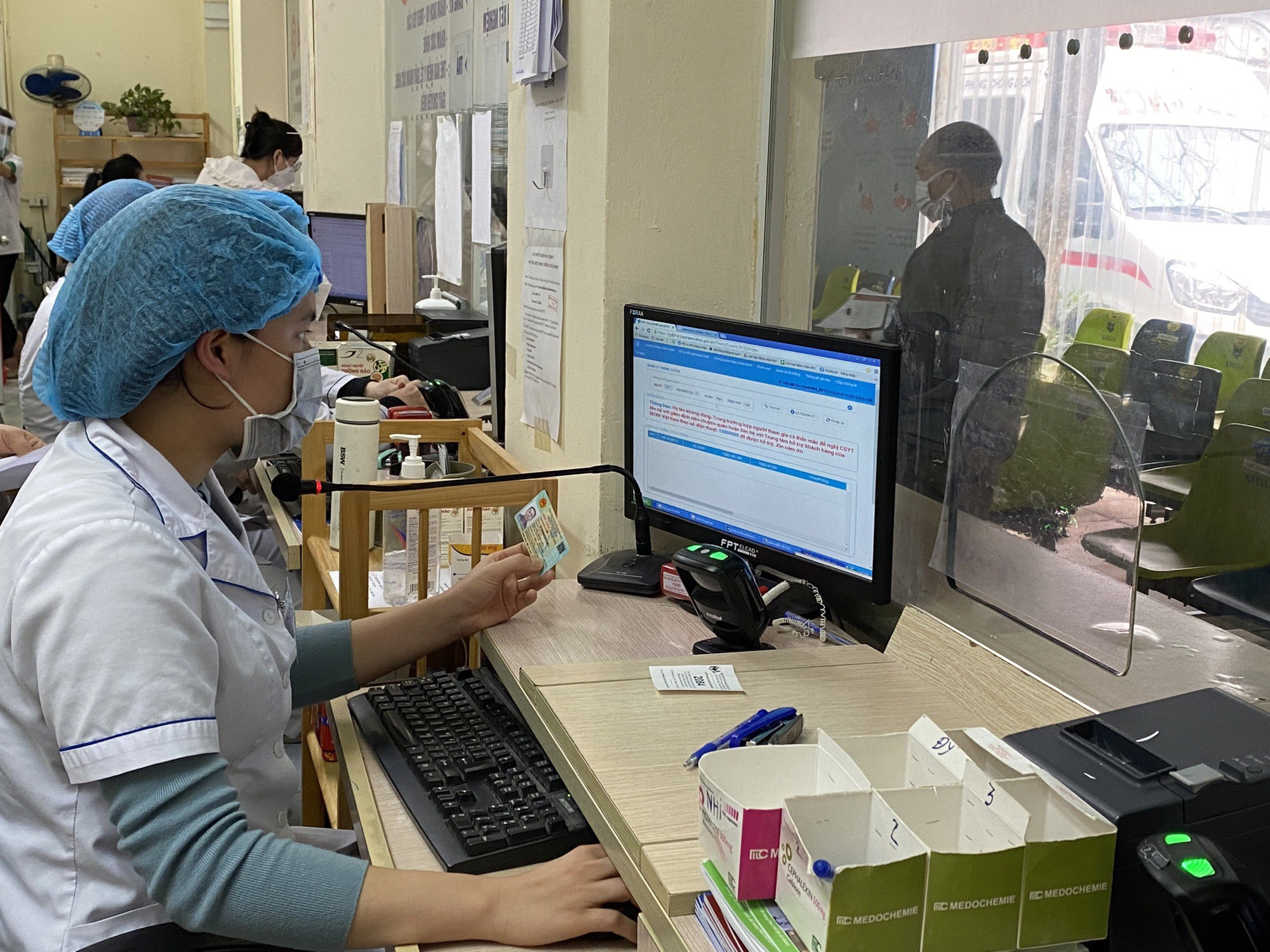 Sắp ban hành giá dịch vụ khám chữa bệnh theo yêu cầu - Ảnh 3. Sắp ban hành giá dịch vụ khám chữa bệnh theo yêu cầu - Ảnh 3.