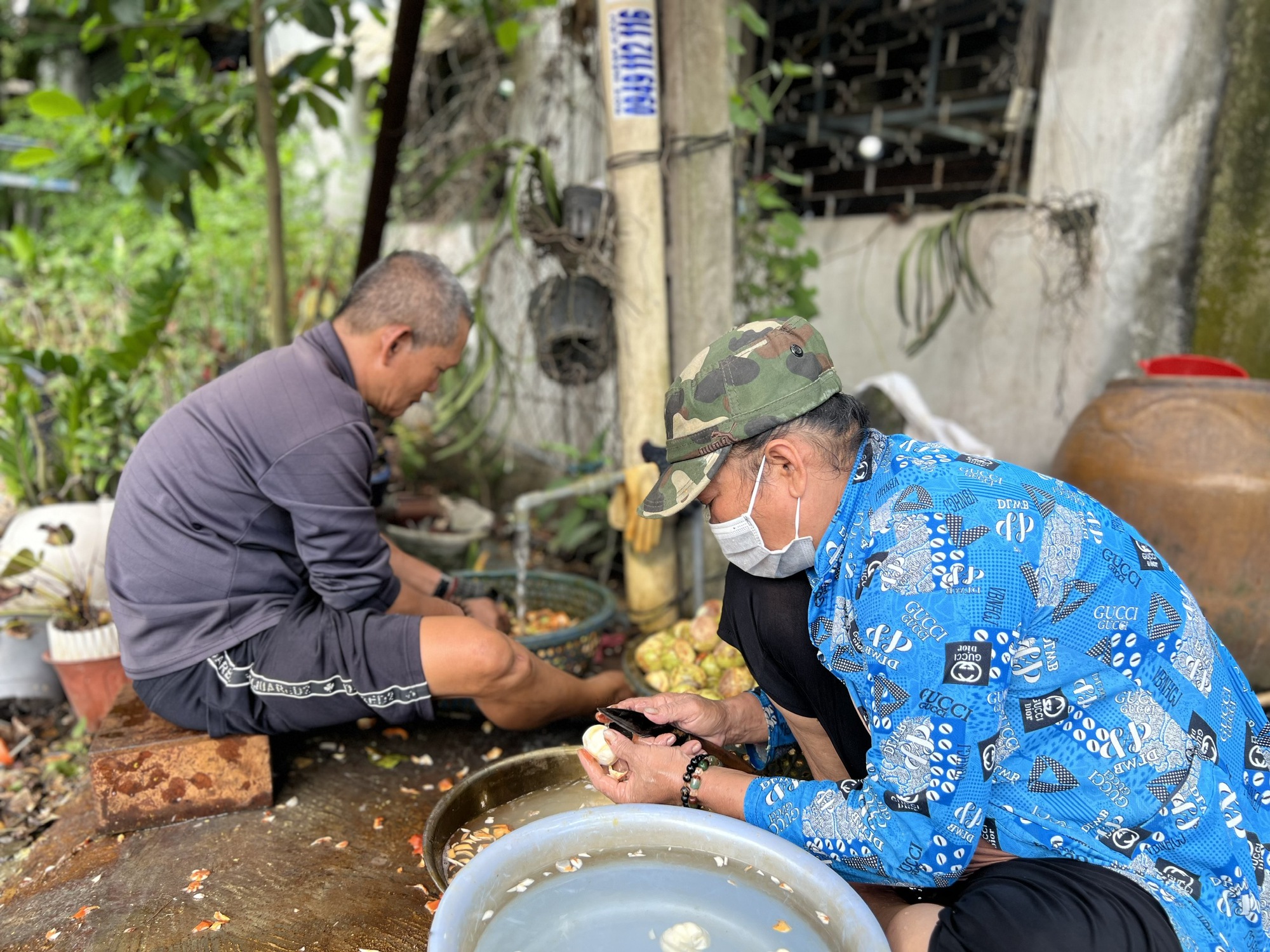 Nhiều người ở Bình Dương trúng đậm nhờ măng cụt gây sốt mạng xã hội - Ảnh 8.