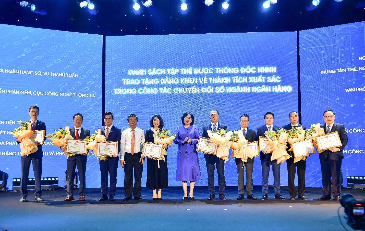 Vietcombank accompanies the Day of the Digital Transformation of the ...