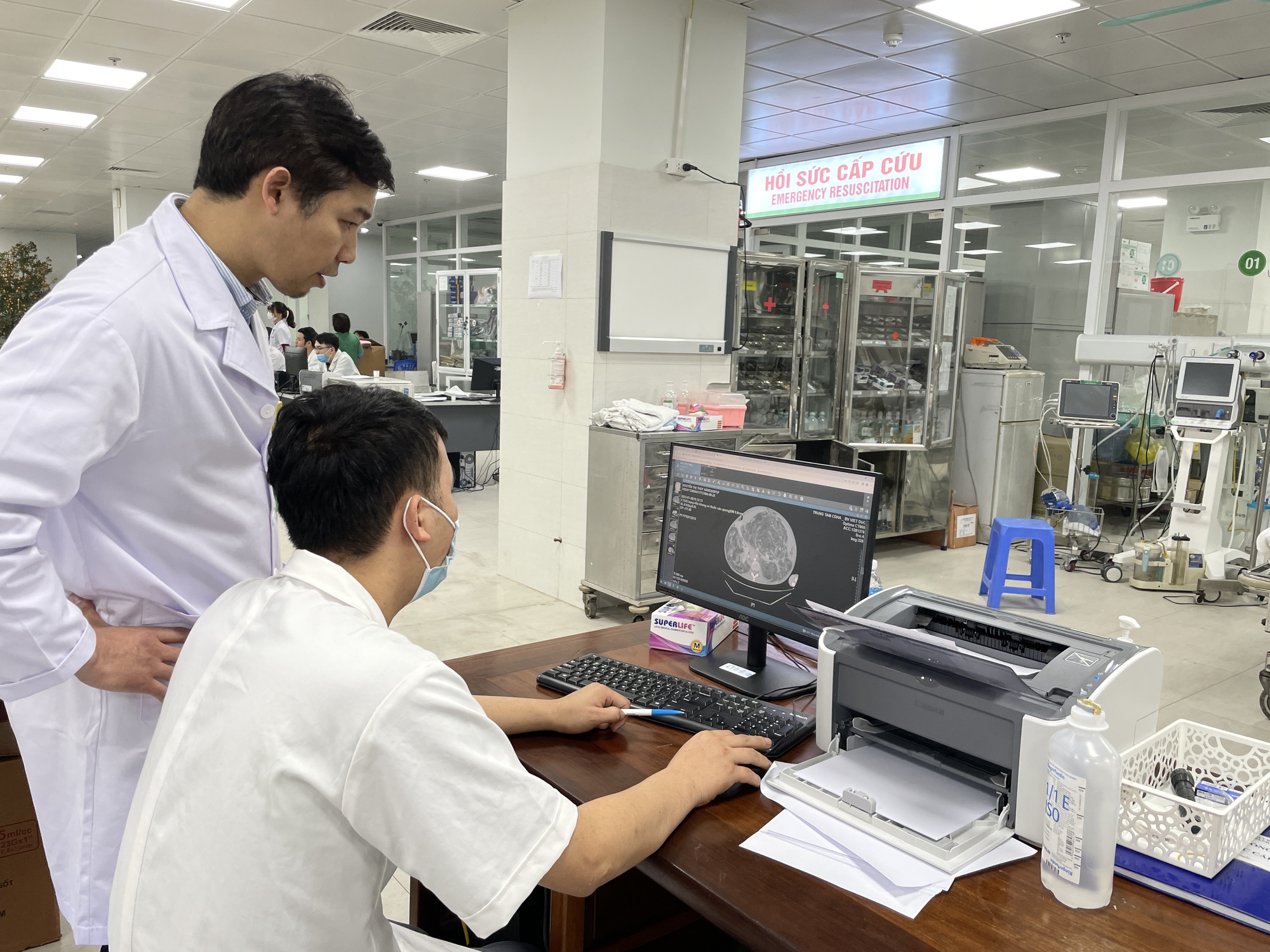 Hơn 1.000 ca tử vong trong 3 ngày nghỉ lễ, 11 ca liên quan COVID-19 - Ảnh 1. Hơn 1.000 ca tử vong trong 3 ngày nghỉ lễ, 11 ca liên quan COVID-19 - Ảnh 1.
