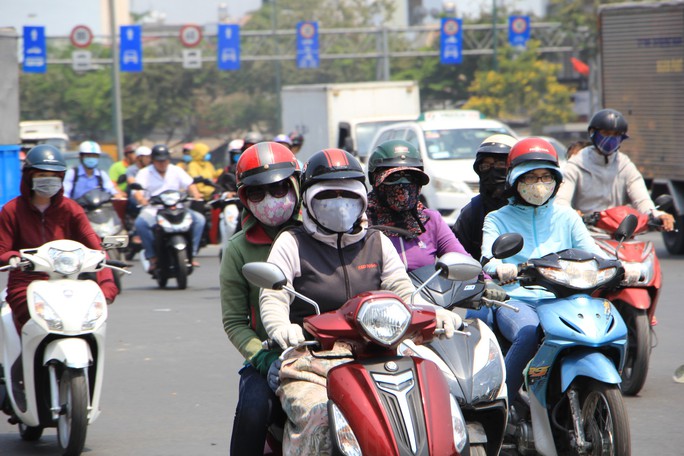 Tin Không Vui Về Tình Hình Nắng Nóng Tại Nam Bộ - Báo Người Lao Động