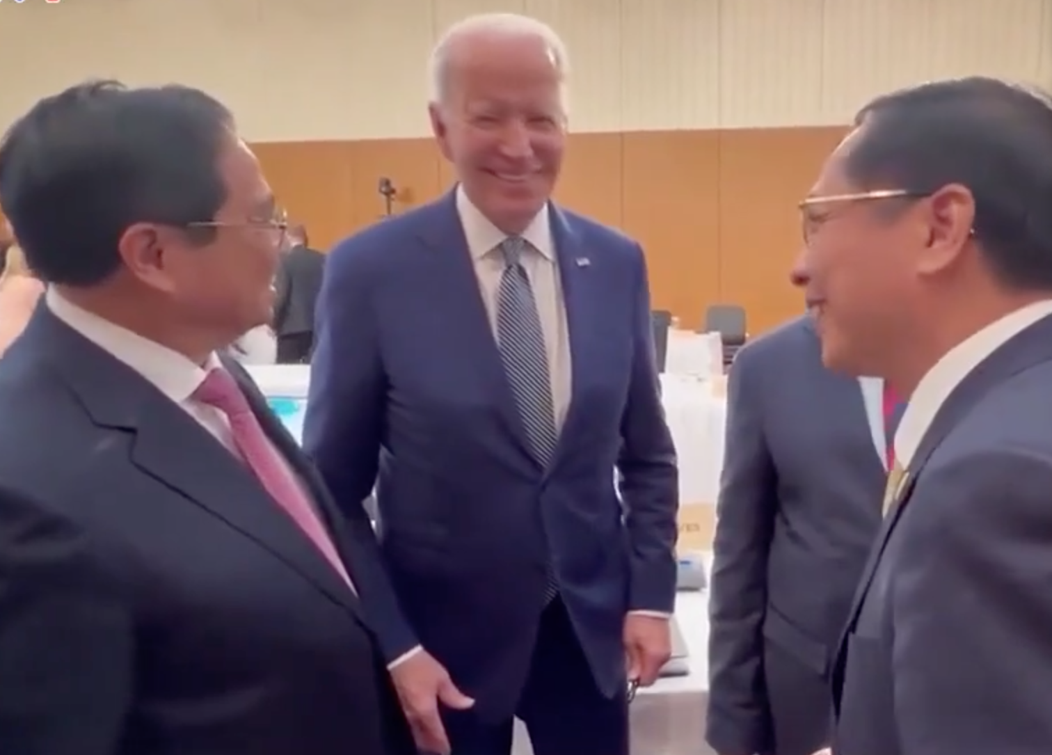 Thủ tướng Phạm Minh Chính gặp Tổng thống Mỹ Joe Biden - Ảnh 1.