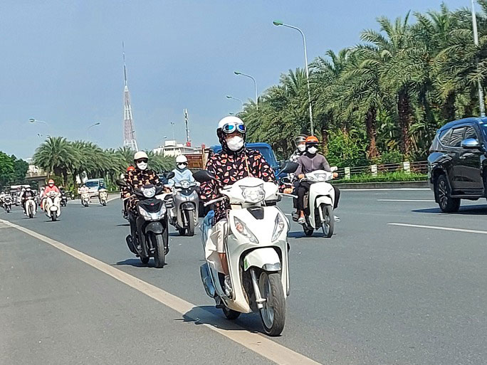 Khẩn trương phòng chống nắng nóng cho người bệnh - Ảnh 1. Khẩn trương phòng chống nắng nóng cho người bệnh - Ảnh 1.