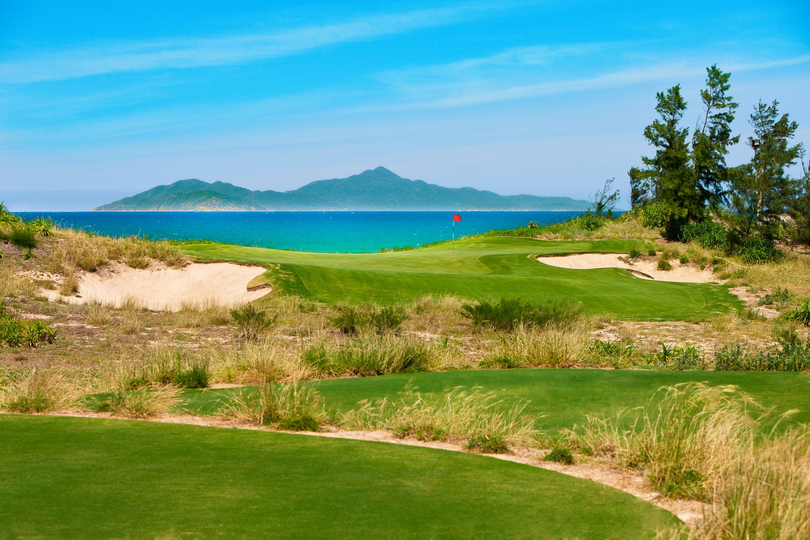 Liên đoàn Công nghiệp Golf Châu Á tổ chức hội nghị du lịch golf tại Đà Nẵng - Ảnh 1.