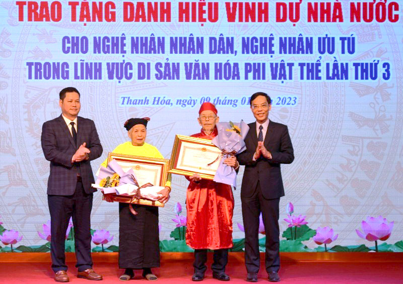 Khắc phục bất cập trong tôn vinh nghệ nhân - Ảnh 2.