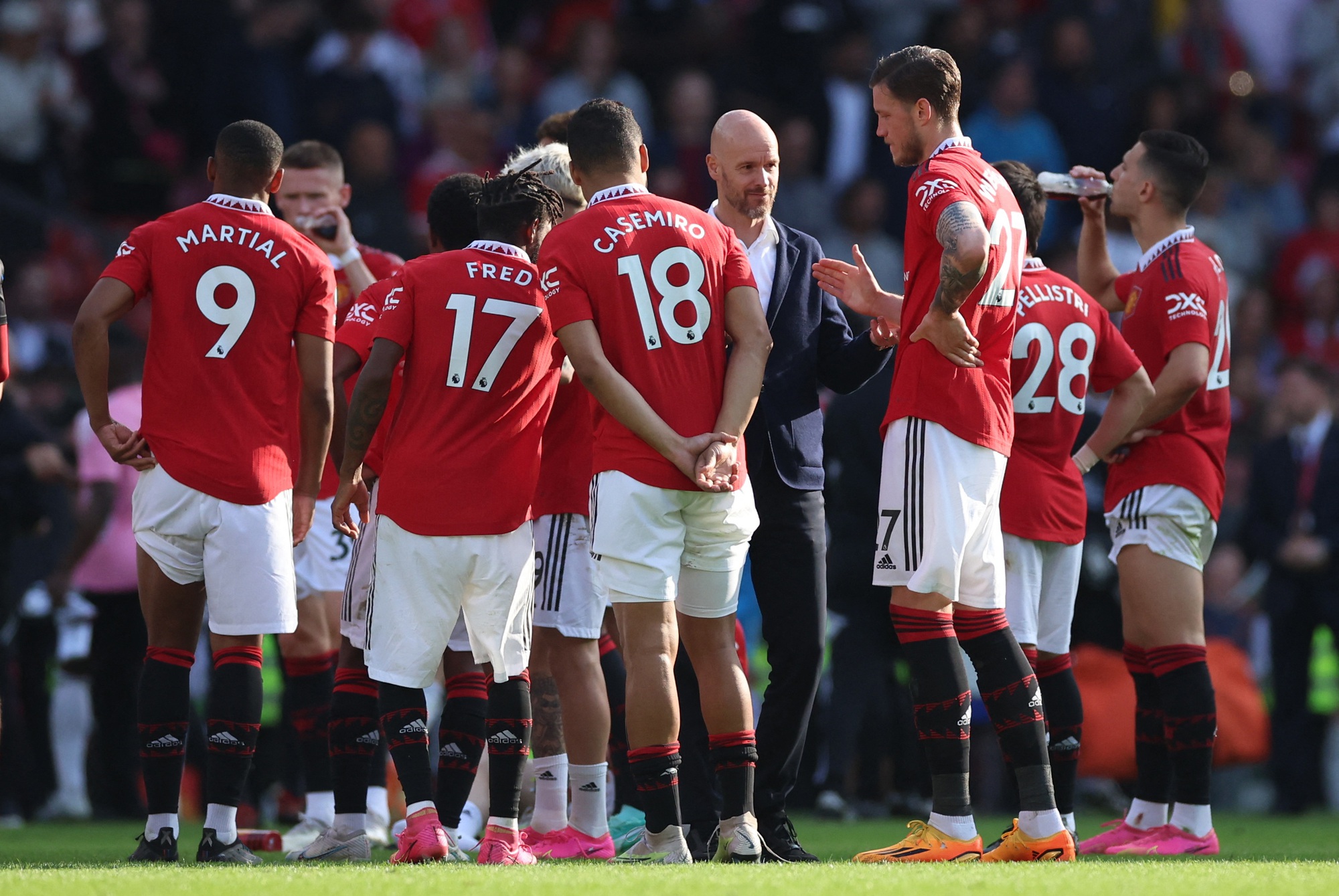 Man United vững Top 3, Leicester và Leeds United rớt hạng - Ảnh 4.