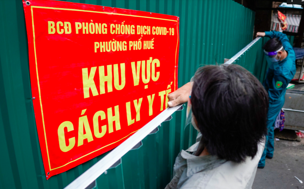 Toàn cảnh hơn 3 năm dịch COVID-19 tại Việt Nam - Ảnh 10.