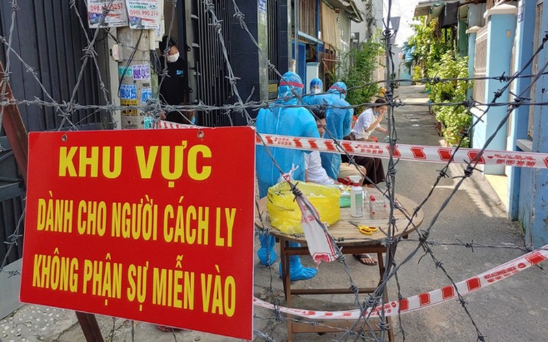 Toàn cảnh hơn 3 năm dịch COVID-19 tại Việt Nam - Ảnh 11.