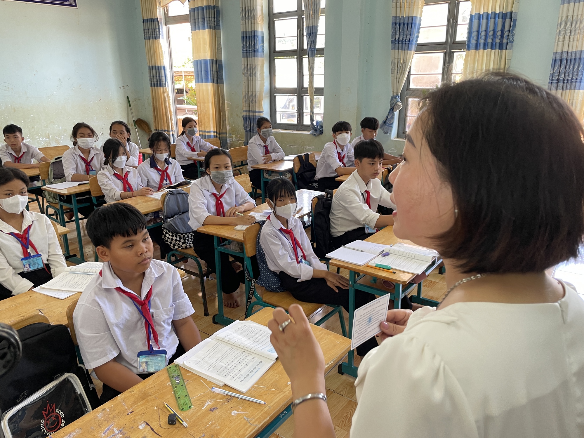 Đề xuất thêm nhiều quyền lợi cho người tham gia BHYT - Ảnh 2. Đề xuất thêm nhiều quyền lợi cho người tham gia BHYT - Ảnh 2.
