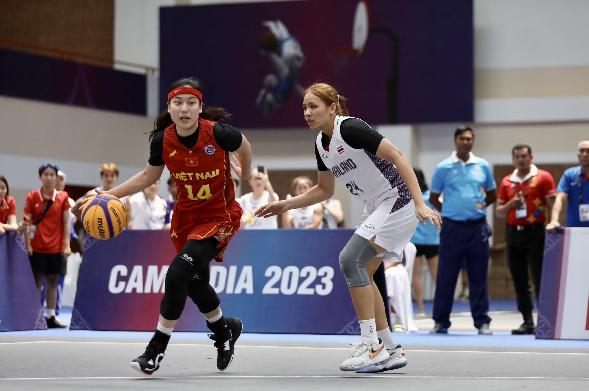 Nhật ký SEA Games 32 ngày 6-5: Nguyễn Thị Thanh Phúc giành vàng đi bộ - Ảnh 18.