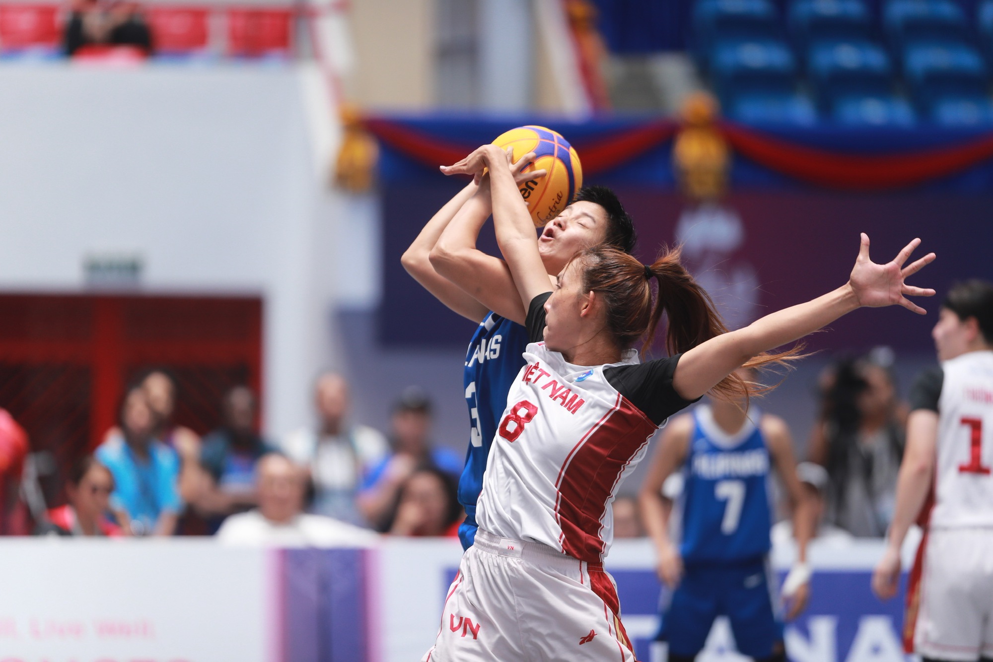 Trương Twins tỏa sáng giúp bóng rổ Việt Nam tạo địa chấn - Ảnh 7.
