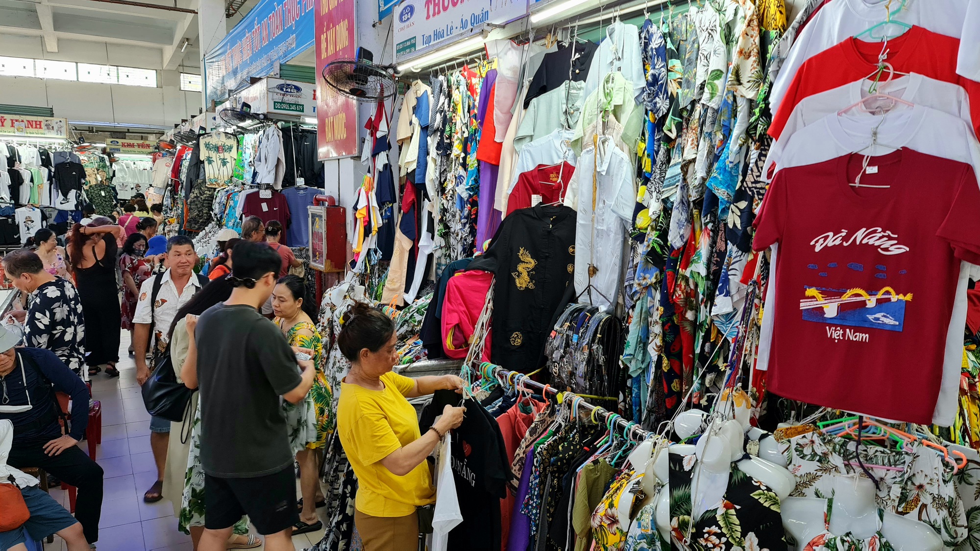 Chợ nước ngoài tại Đà Nẵng đón hàng ngàn khách du lịch mỗi ngày - Ảnh 11.