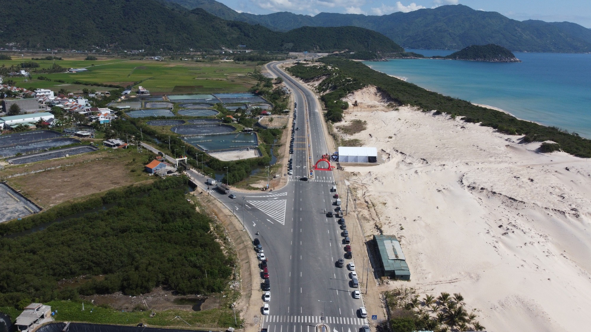 Investing heavily in Van Phong - Photo 1. Đầu tư mạnh vào Vân Phong - Ảnh 1.