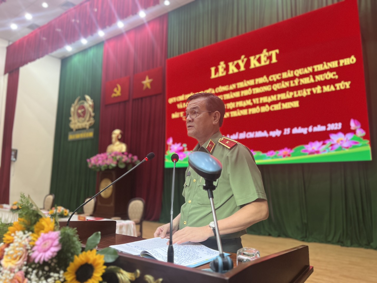 Công an TP HCM phối hợp hải quan, biên phòng để phòng chống tội phạm ma túy - Ảnh 2. Công an TP HCM phối hợp hải quan, biên phòng để phòng chống tội phạm ma túy - Ảnh 2.