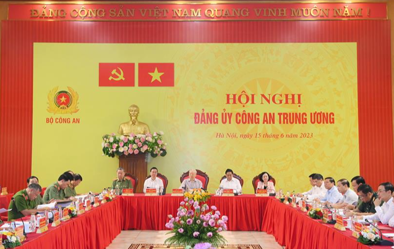 Tổng Bí thư, Chủ tịch nước, Thủ tướng dự hội nghị Đảng ủy Công an Trung ương - Ảnh 3. Tổng Bí thư, Chủ tịch nước, Thủ tướng dự hội nghị Đảng ủy Công an Trung ương - Ảnh 3.
