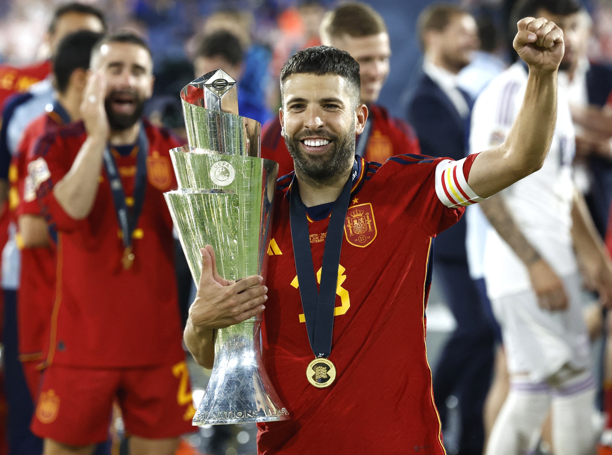 Sergio Busquets và Jordi Alba hẹn tái hợp Messi trên đất Mỹ - Ảnh 7.