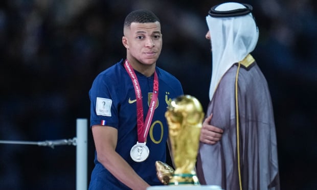 Mbappe khẳng định bản thân xứng đáng giành Quả bóng vàng 2023 - Ảnh 1.