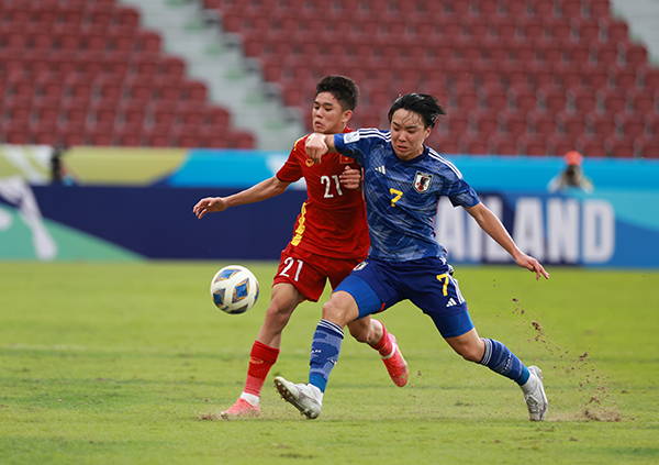 U17 Asian Cup: Thất bại trước Nhật Bản, cơ hội đi tiếp của U17 Việt Nam trở nên mong manh - Ảnh 1.