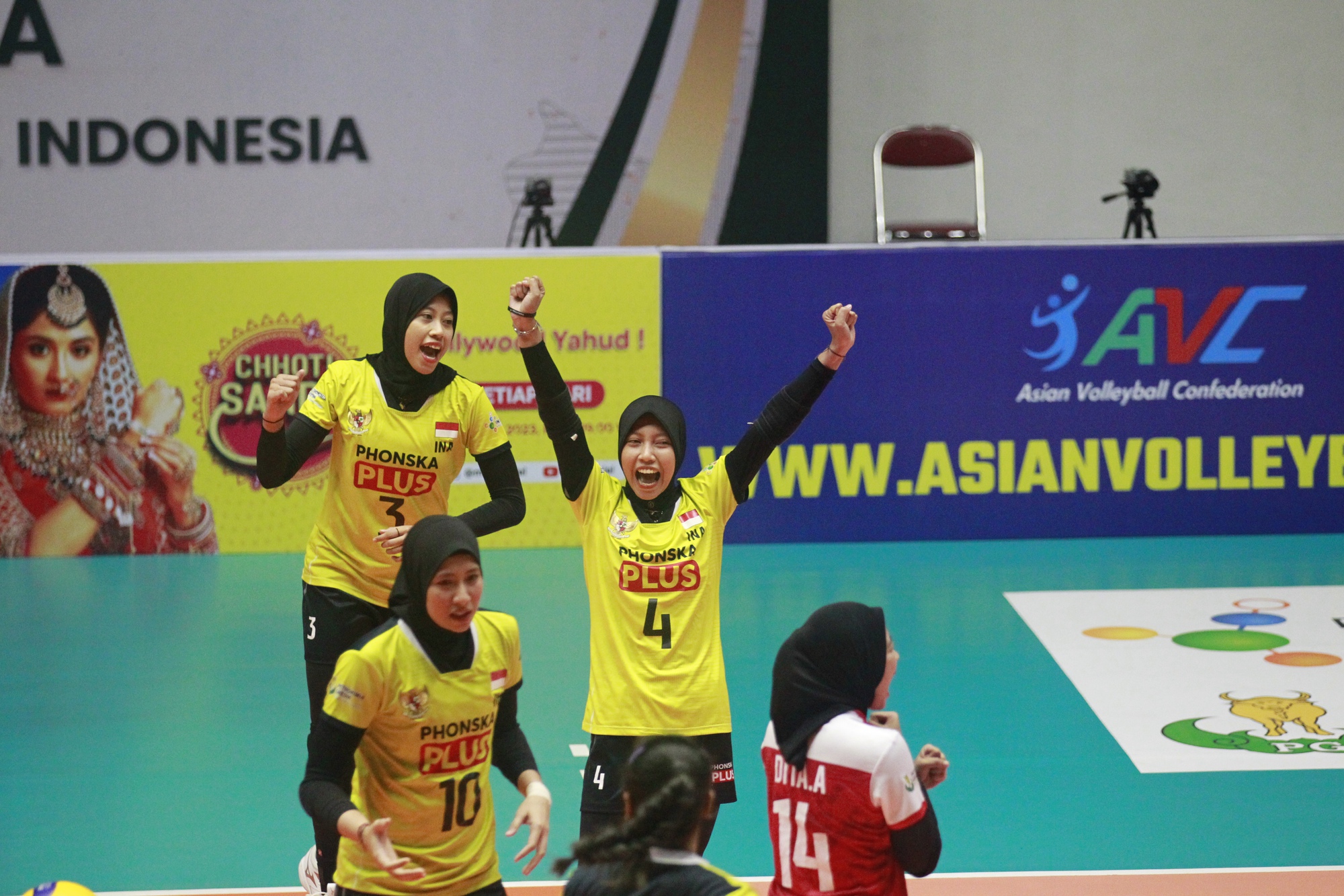 Ngược dòng hạ chủ nhà Indonesia, tuyển Việt Nam vô địch AVC Challenge Cup - Ảnh 3.