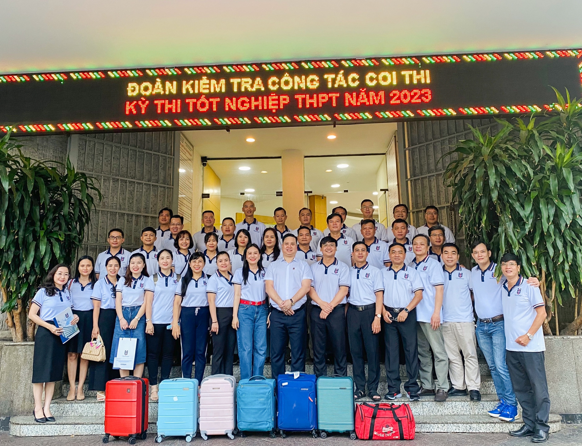 TP HCM: Giảng viên đại học lên đường kiểm tra coi thi tốt nghiệp - Ảnh 7.