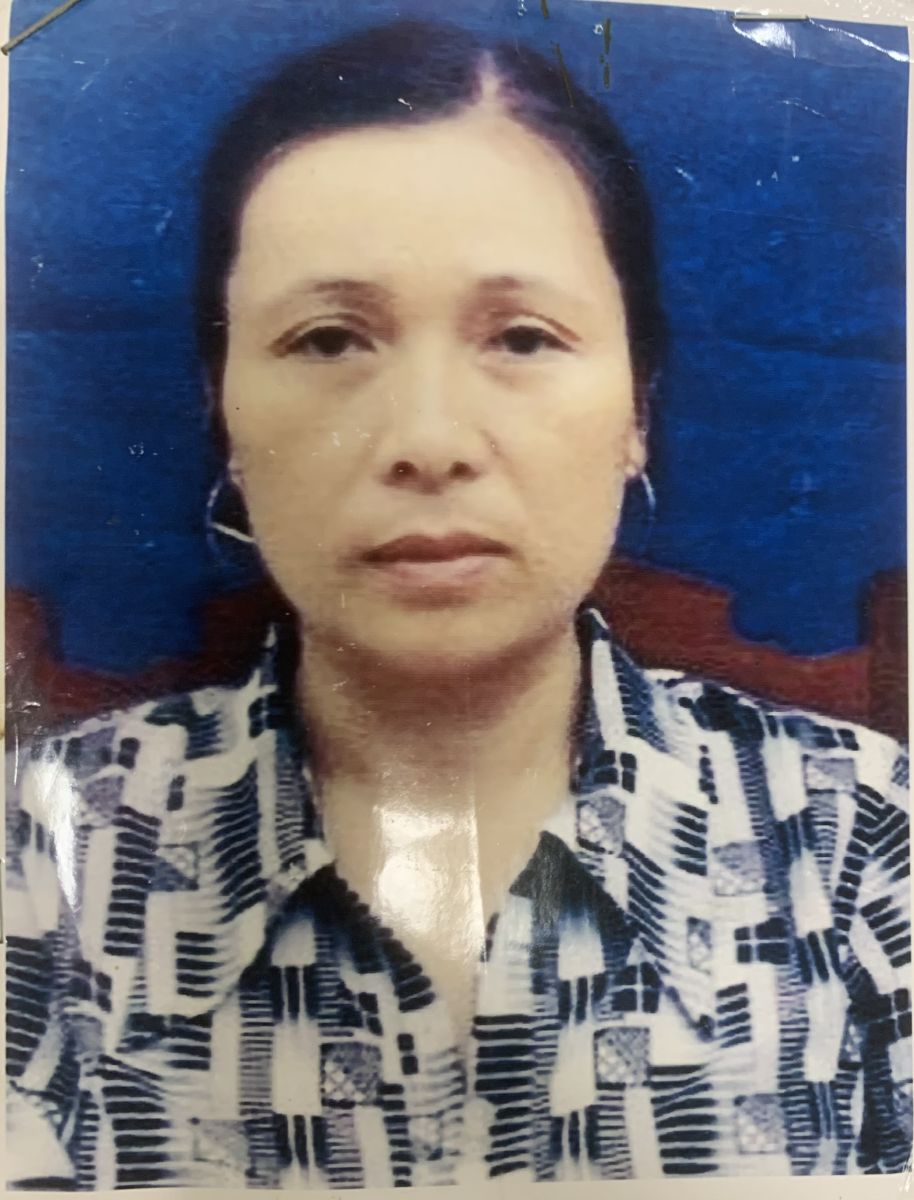 Truy tìm nữ cán bộ ngân hàng bị truy nã 12 năm trước - Ảnh 1. Truy tìm nữ cán bộ ngân hàng bị truy nã 12 năm trước - Ảnh 1.