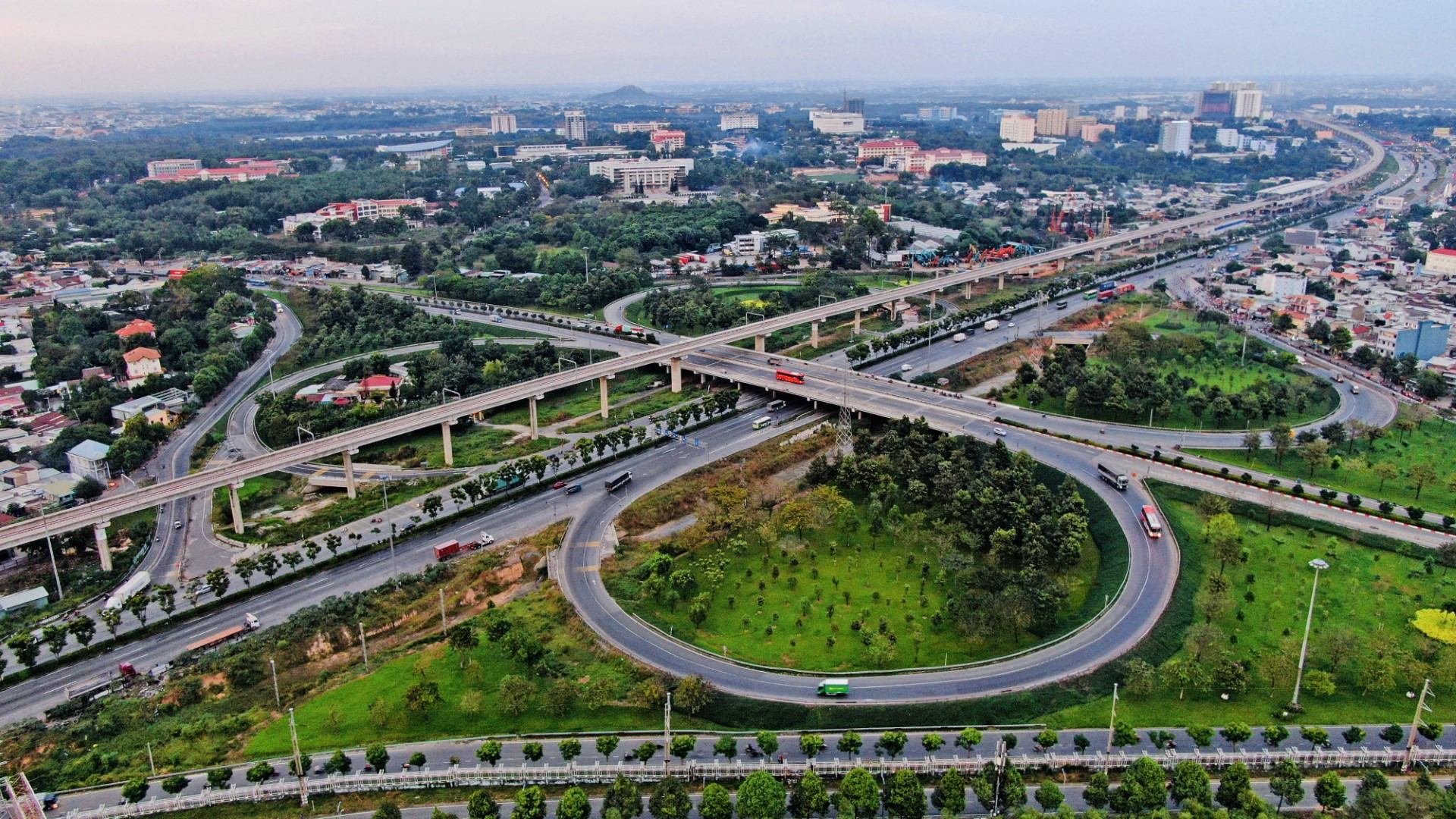 TP HCM đề xuất lên trung ương liên quan nghị quyết thay thế Nghị quyết 54 - Ảnh 1. TP HCM đề xuất lên trung ương liên quan nghị quyết thay thế Nghị quyết 54 - Ảnh 1.