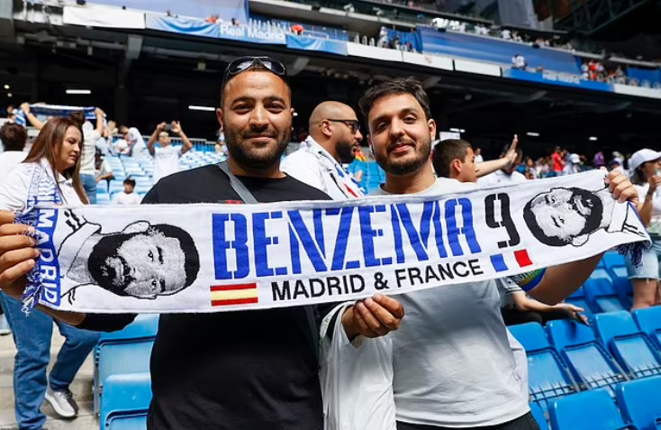 Real Madrid đoạt ngôi á quân La Liga, Benzema tỏa sáng ngày chia tay - Ảnh 11.
