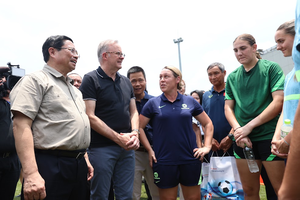 Thủ tướng Việt Nam - Úc giao lưu với 2 đội tuyển bóng đá nữ - Ảnh 4.