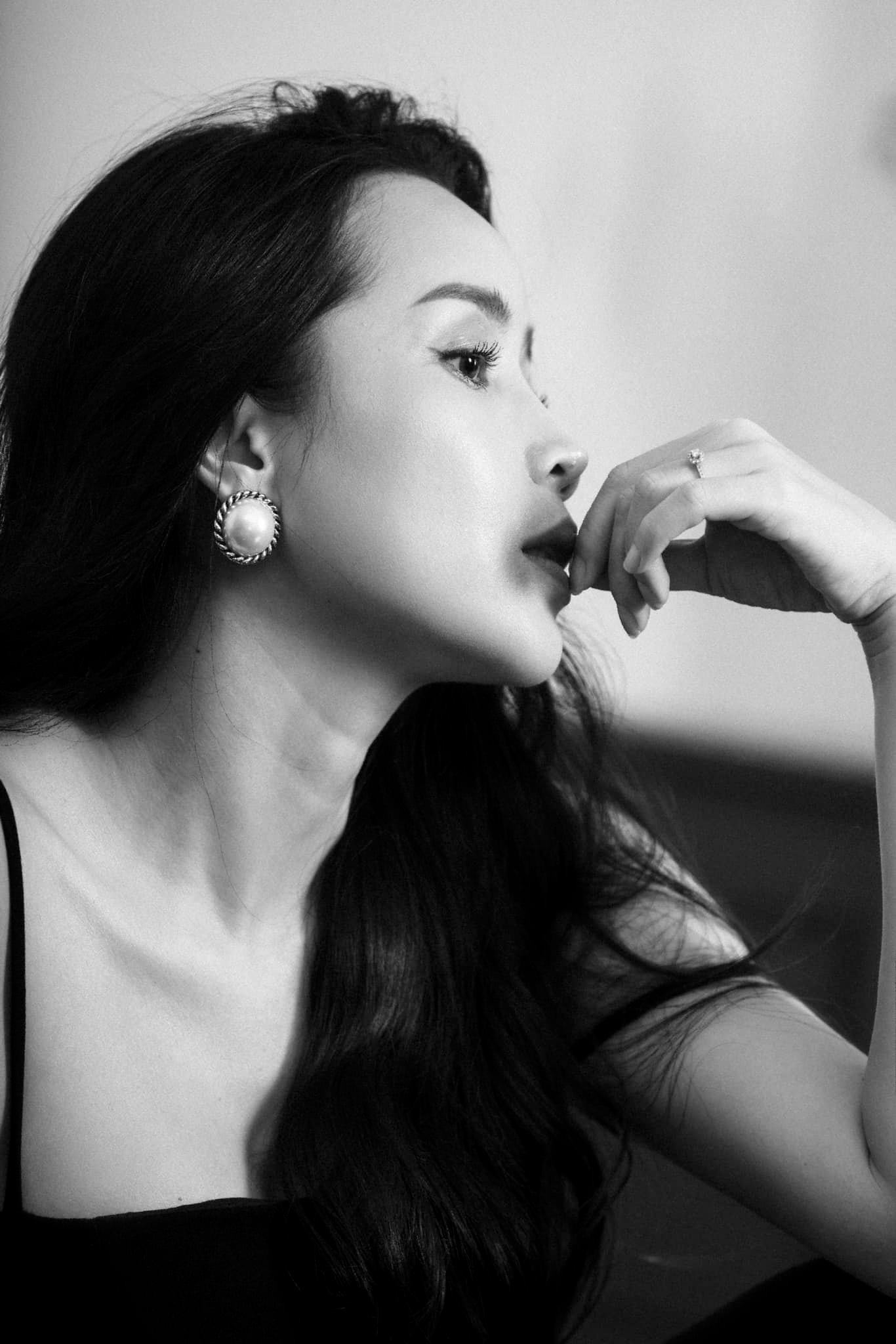 Lưu Hương Giang vượt qua sóng gió như thế nào? - Ảnh 2. Lưu Hương Giang vượt qua sóng gió như thế nào? - Ảnh 2.