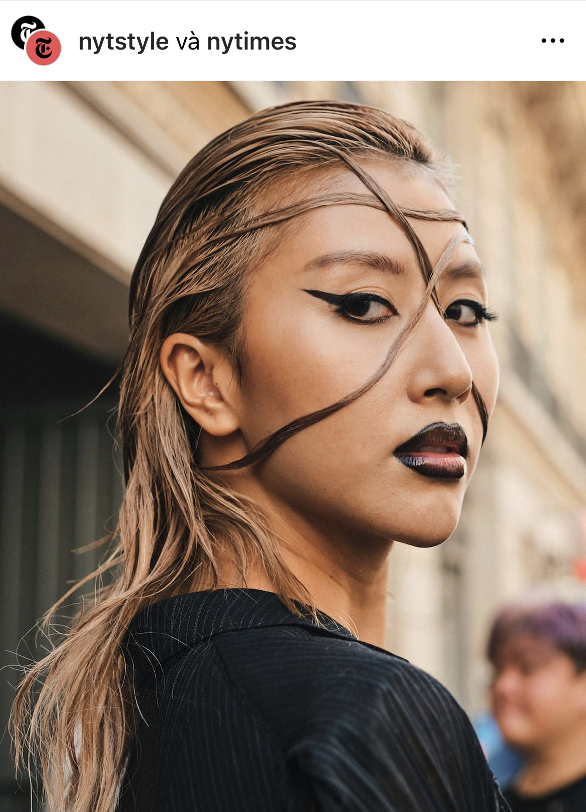 Dùng tóc để makeup, Quỳnh Anh Shyn lên thẳng The New York Times - Ảnh 3.