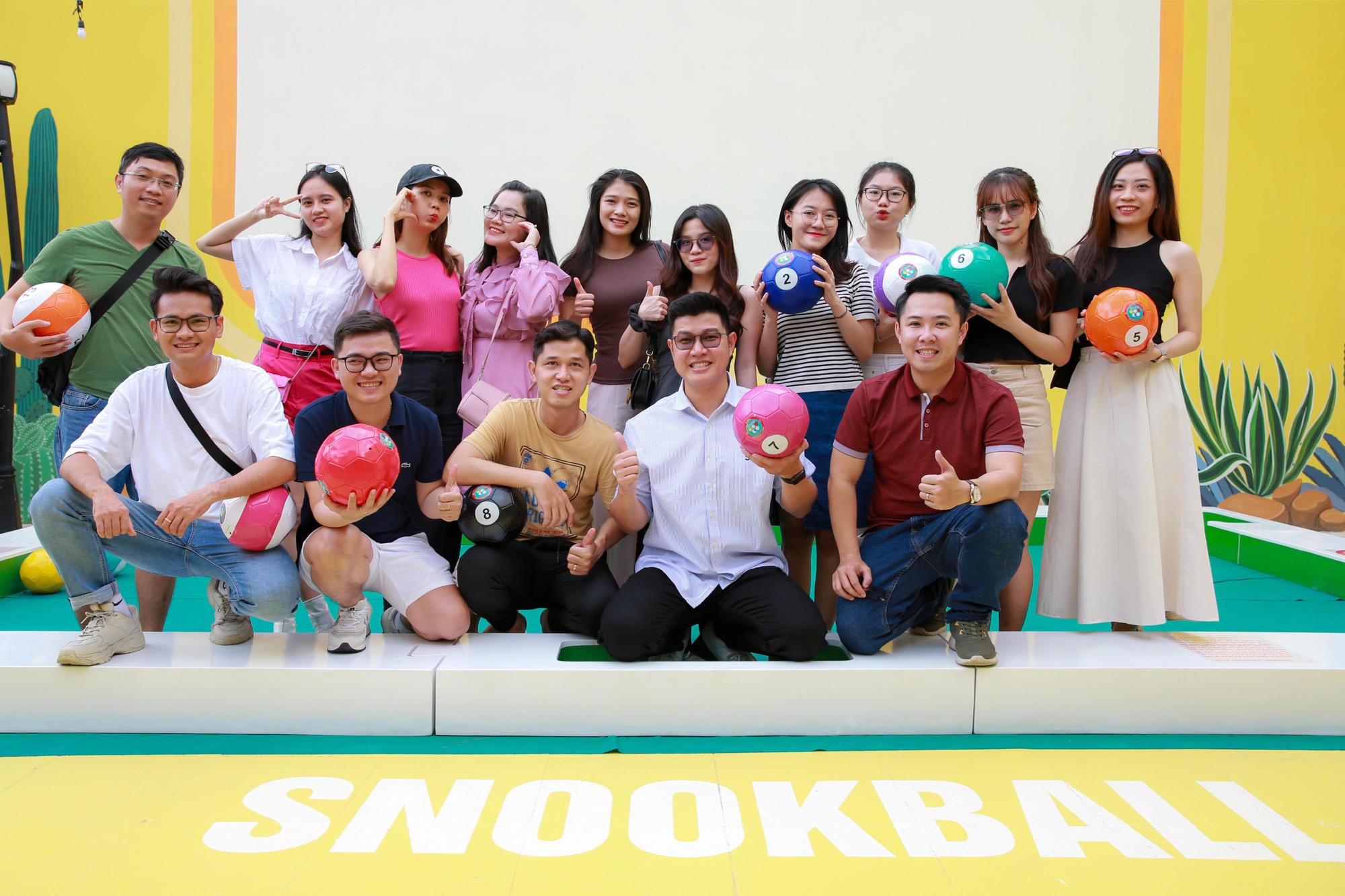 Bạn trẻ hào hứng trải nghiệm môn thể thao độc lạ snookball tại TP HCM - Ảnh 6.