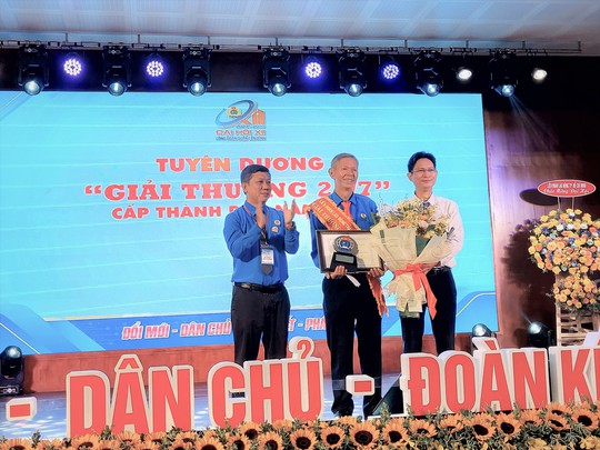 Ông Đinh Trần Thanh Tâm tái đắc cử Chủ tịch LĐLĐ quận Tân Bình, TP HCM - Ảnh 6.