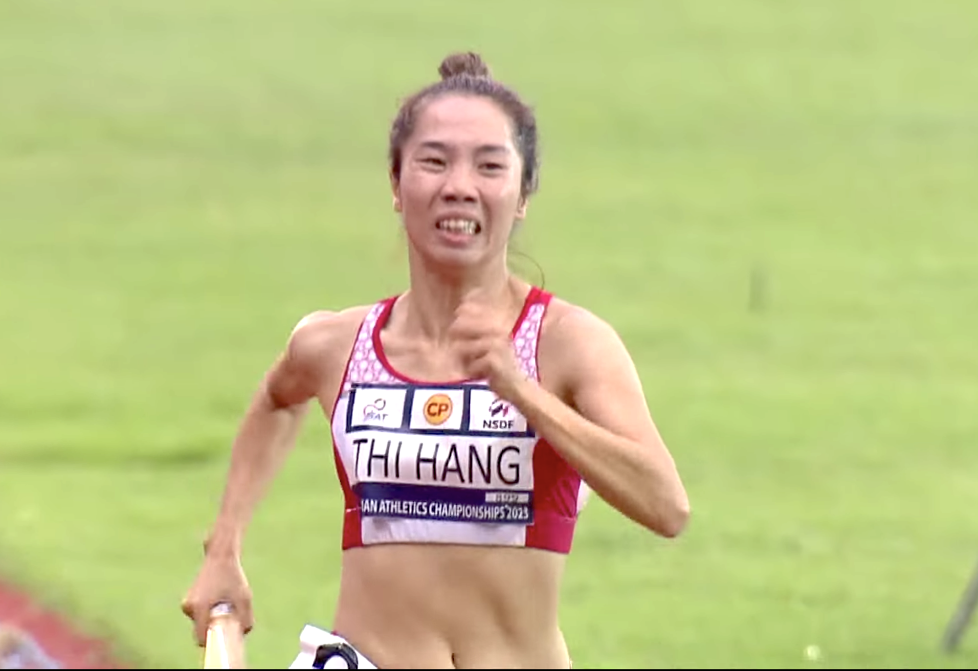 Nguyễn Thị Huyền và êkip tiếp sức 4x400m lên ngôi vô địch điền kinh châu Á - Ảnh 3.